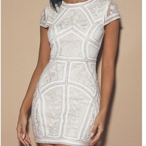 NWT Lulu's White Bodycon Dress Medium Wedding Graduation Bridal Bachelorette M